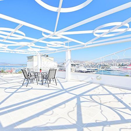 Charming Apartment With A Sea View Terrace Piraeus Luaran gambar