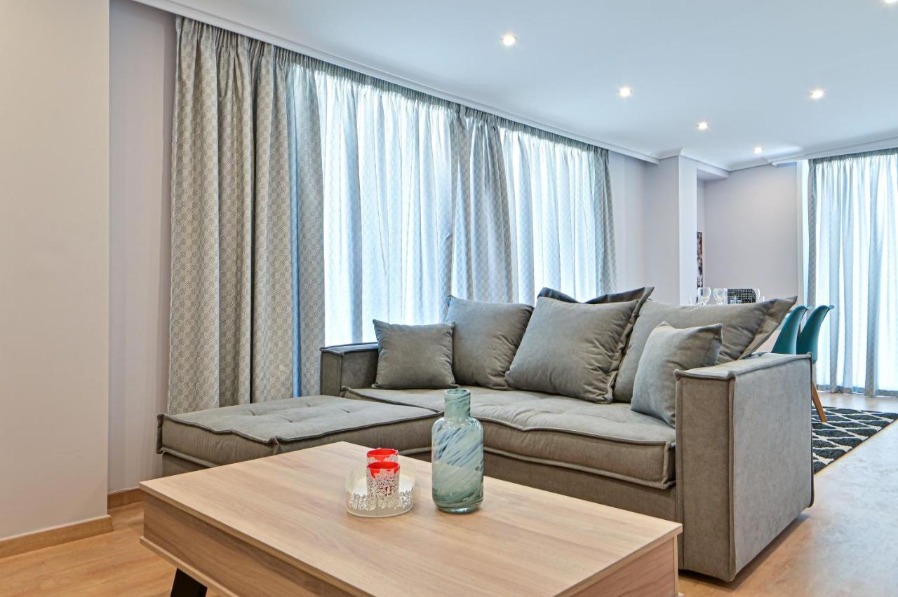 Charming Apartment With A Sea View Terrace Piraeus Luaran gambar